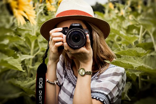 Fotoğrafçılığa Başlamak İçin Basit Ekipman Rehberi