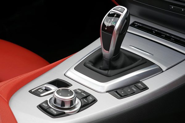 Yeni Başlayanlar İçin Otomatik Vites Kullanma Tüyoları