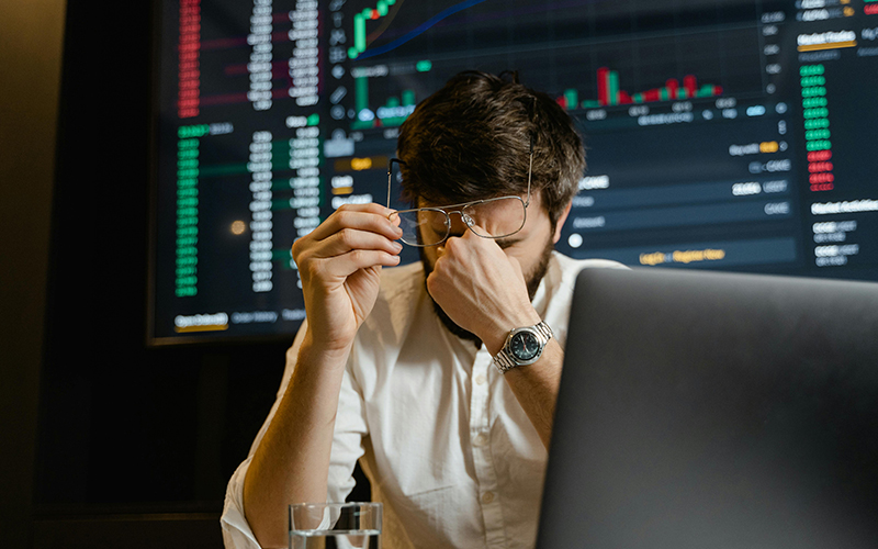 Uzun Vadeli Yatırım Nedir? Hangi Tür Hisseler Tercih Edilmeli?