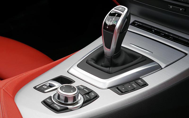Yeni Başlayanlar İçin Otomatik Vites Kullanma Tüyoları